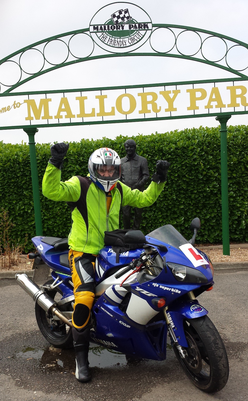 Motorcycle test pass in Luton, Leicester, croydon, Southampton, Newbury, Reading,Maidenhead, Slough,Hayes