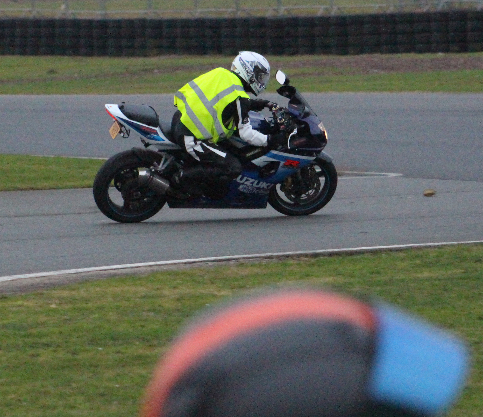 Motorcycle lessons CBT, Direct Access, Advanced cornering in Leicester, Sheffield, Durham, Liverpool, Bristol, Coventry, Croydon,Enfield, Milton Keynes, Southhampton, Luton, Swindon, Solihull, Sutton, Aylesbury, Kingston, Upon Thames, Bedford, Maidstone, Reading, Poole, Slough, Ipswich, Norwich, Exeter, Nuneaton, Hinckley, Derby, Nottingham, Birmingham, Stroud, Lincoln, St Neots, Camberley, Epsom, Kensington, Chelsea, Dagenham, Canvey Island, Chichester, Cirencester, Bristol, Bath, Cheltenham, Kettering, Kidderminster, Stevenage, St Albans, Cardiff, Leeds, Manchester, Warwick, Chester, Glasgow